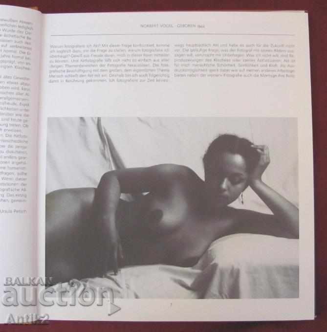 Delivery of 1987 Photo-Album Aktfotografie Germany Delivery of 1987 Photo-Album Aktfotografie Germany