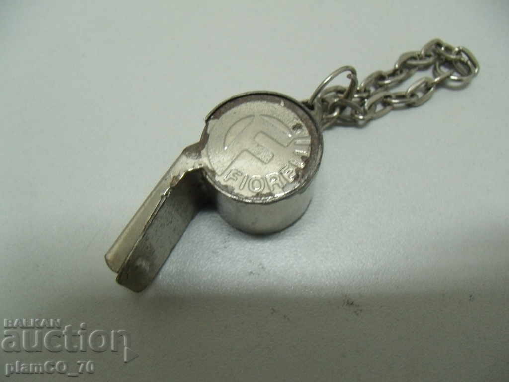 No. 3202 old metal whistle FIORELLI with price 5.00 BGN | € 2.56 No. 3202 old metal whistle FIORELLI with price 5.00 BGN | € 2.56