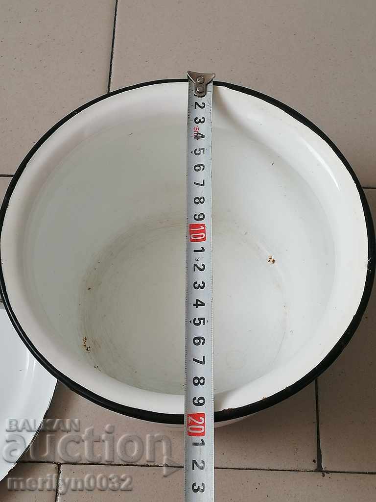 Auction Enameled pot, pot, enameled pot, lid, NRB enamel Auction Enameled pot, pot, enameled pot, lid, NRB enamel