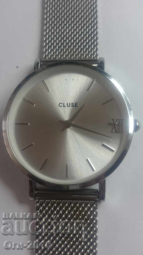 Cluse for parts Cluse for parts