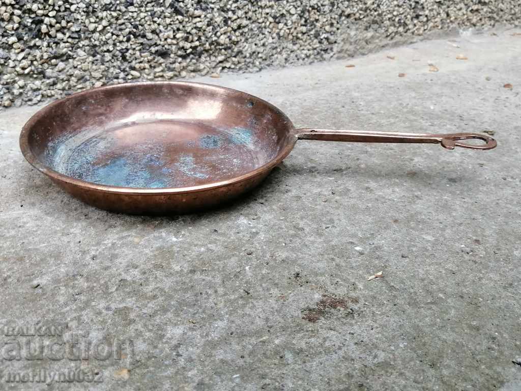 Auction  Old advertising French frying pan, copper pan