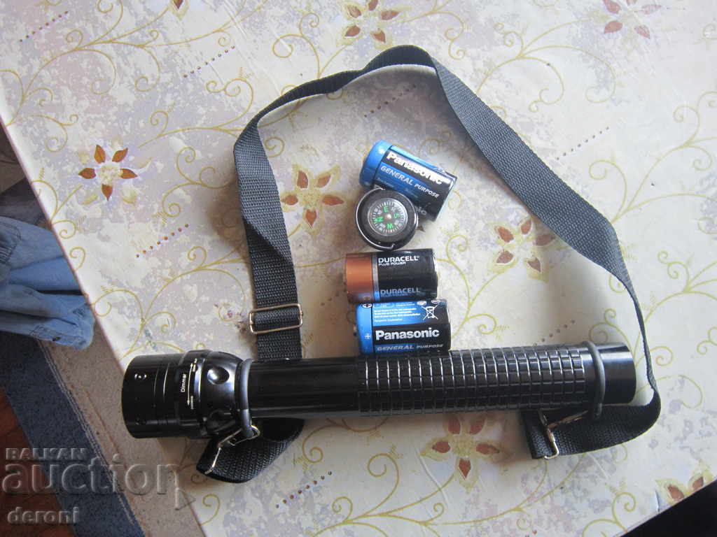 Strobe flashlight flashlight candlelight candle with compass - 6 Strobe flashlight flashlight candlelight candle with compass - 6