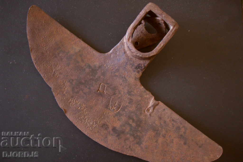 Old forged picking, marking