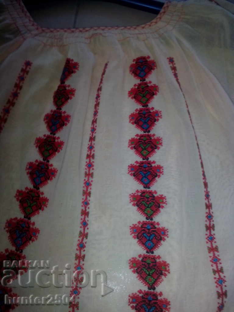 Blouse, embroidery on fine cotton/silk?/fabric with price € 19.95 | 39.02 BGN