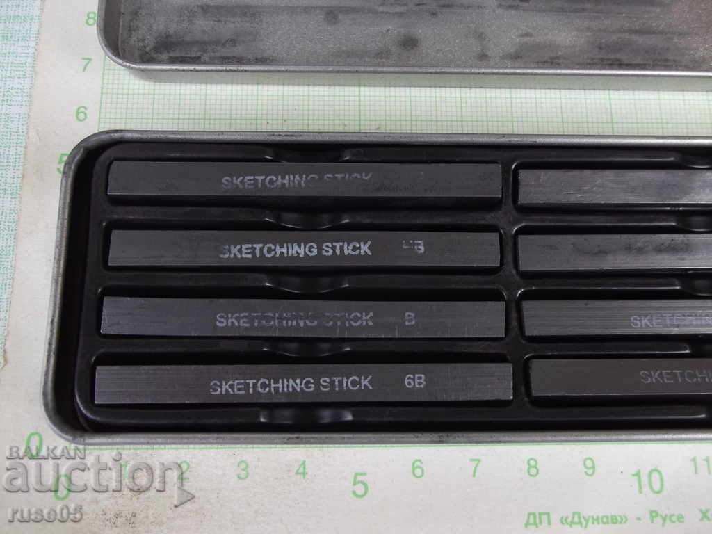 Graffiti rectangular for drawing set with price 35.00 BGN | € 17.90 Graffiti rectangular for drawing set with price 35.00 BGN | € 17.90