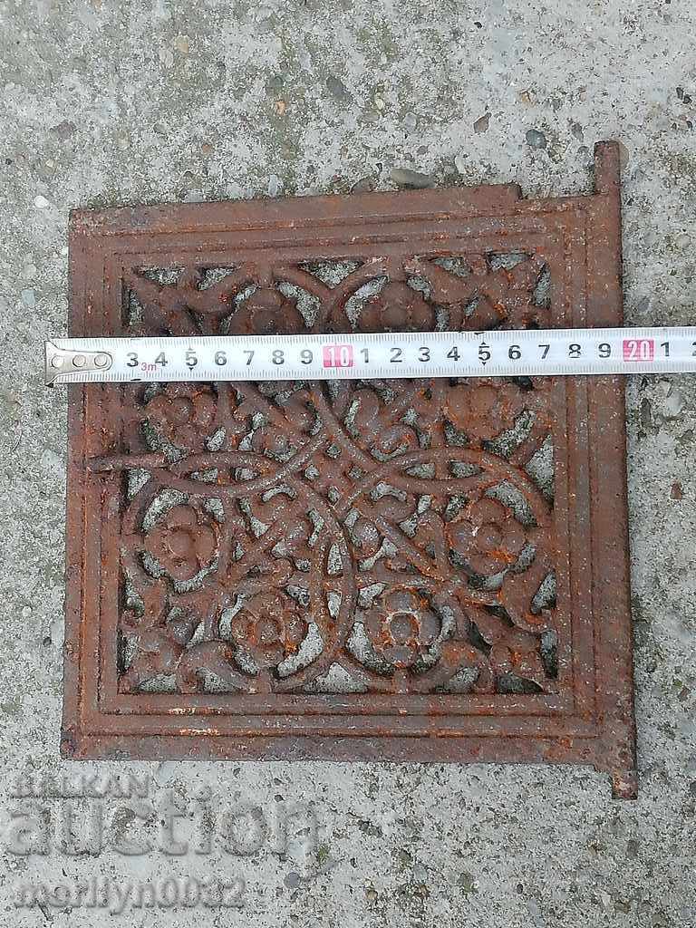 Auction Door detail from old Jamal stove, figured cast iron, lid Auction Door detail from old Jamal stove, figured cast iron, lid