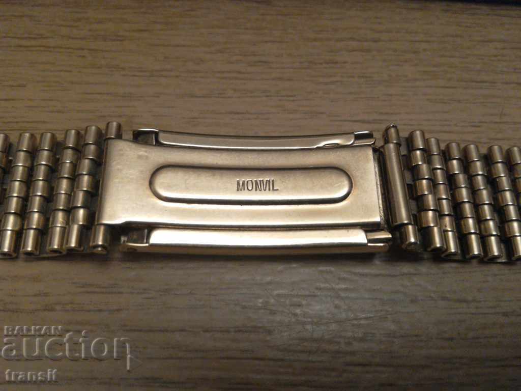 Златна верижка за часовник,Gold bracelet MONVIL 9 carat с цена € 3000.00 | 5867.49 лв. Златна верижка за часовник,Gold bracelet MONVIL 9 carat с цена € 3000.00 | 5867.49 лв.