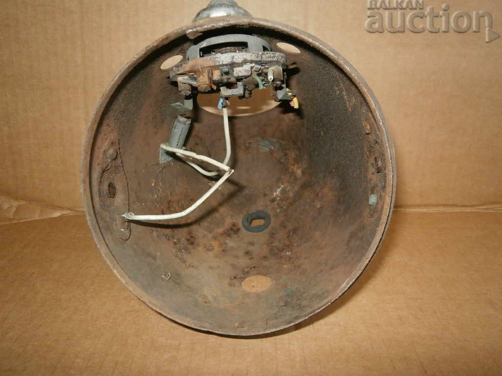 retro motor headlamp with price 31.00 BGN | € 15.85