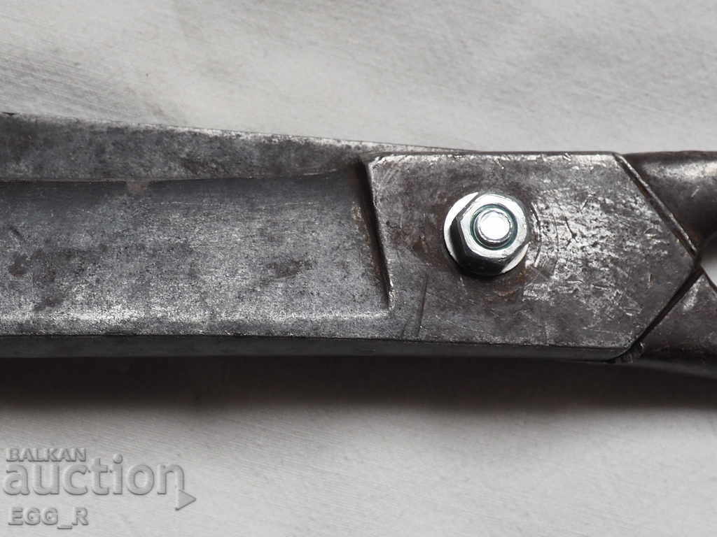 Auction  Old abaji scissors
