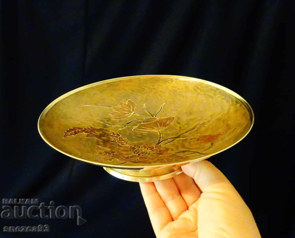 Bronze fruit bowl, cellular enamel flowers with price 26.00 BGN | € 13.29 Bronze fruit bowl, cellular enamel flowers with price 26.00 BGN | € 13.29