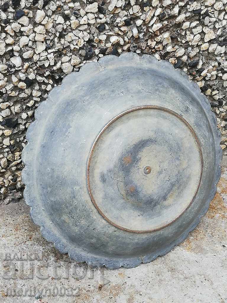 Delivery of Ottoman brass saucer panica plate dish. Delivery of Ottoman brass saucer panica plate dish.