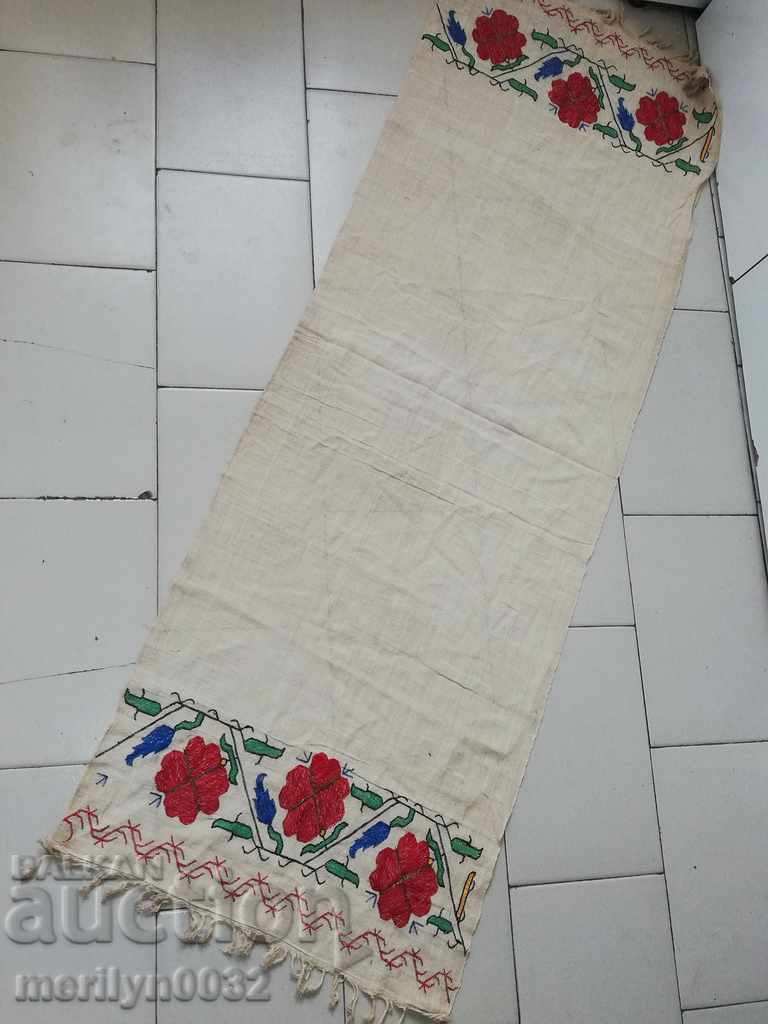 An old hand-woven cloth with root embroidery with price 61.00 BGN | € 31.19 An old hand-woven cloth with root embroidery with price 61.00 BGN | € 31.19