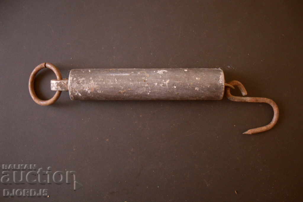 Old hand weighing machine VMZ Sopot, 10 kg with price 3.00 BGN | € 1.53 Old hand weighing machine VMZ Sopot, 10 kg with price 3.00 BGN | € 1.53