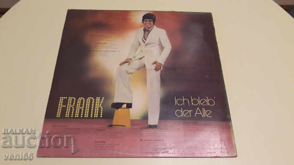 Auction Turntable - Frank Shobel DDR Auction Turntable - Frank Shobel DDR