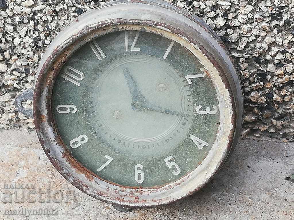 Auction  Car watch Warsaw light car