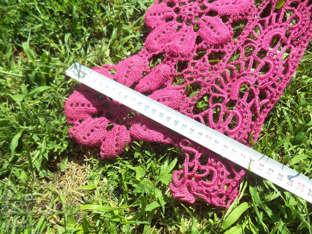 OLD HAND WOVEN ON ONE HOOK - 5