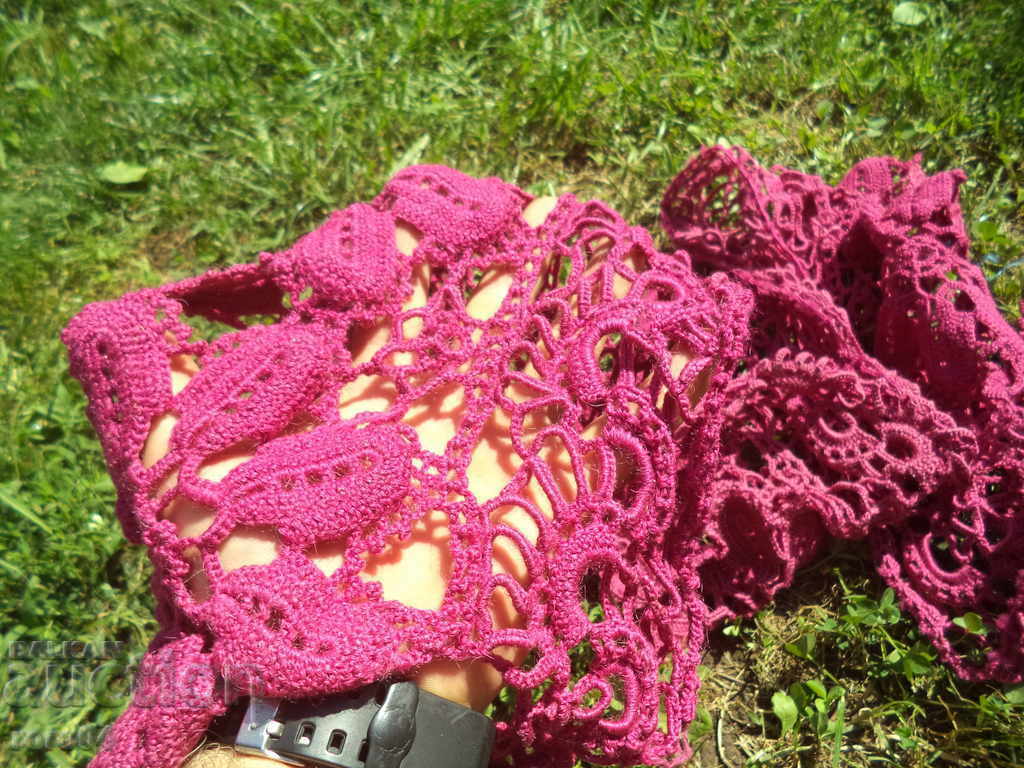 OLD HAND WOVEN ON ONE HOOK - 6