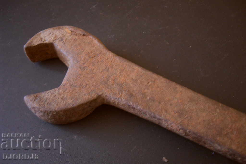 Old solid key - 6