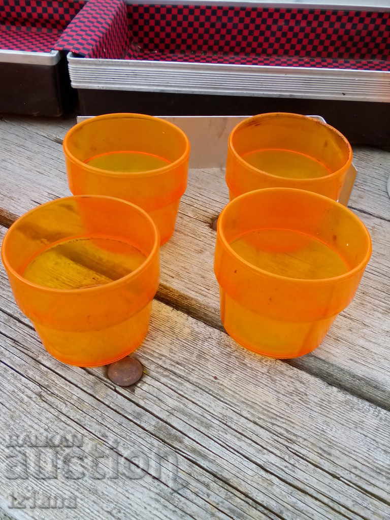 Delivery of Old coffee maker, tourist kit Delivery of Old coffee maker, tourist kit