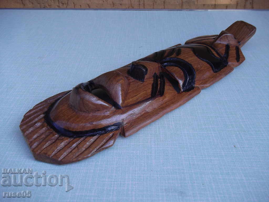 Wood mask - 1 - 6 Wood mask - 1 - 6
