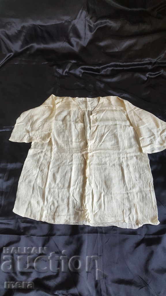 Authentic Essential Short Shirt 3 with price 50.00 BGN | € 25.56 Authentic Essential Short Shirt 3 with price 50.00 BGN | € 25.56