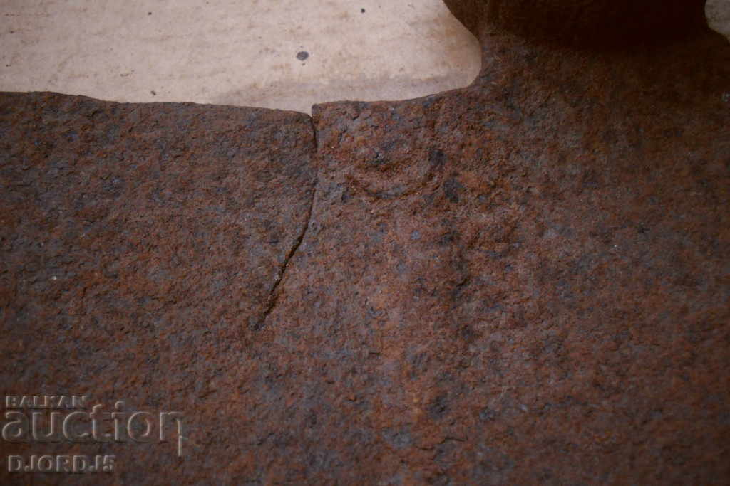 Delivery of An old pick Delivery of An old pick