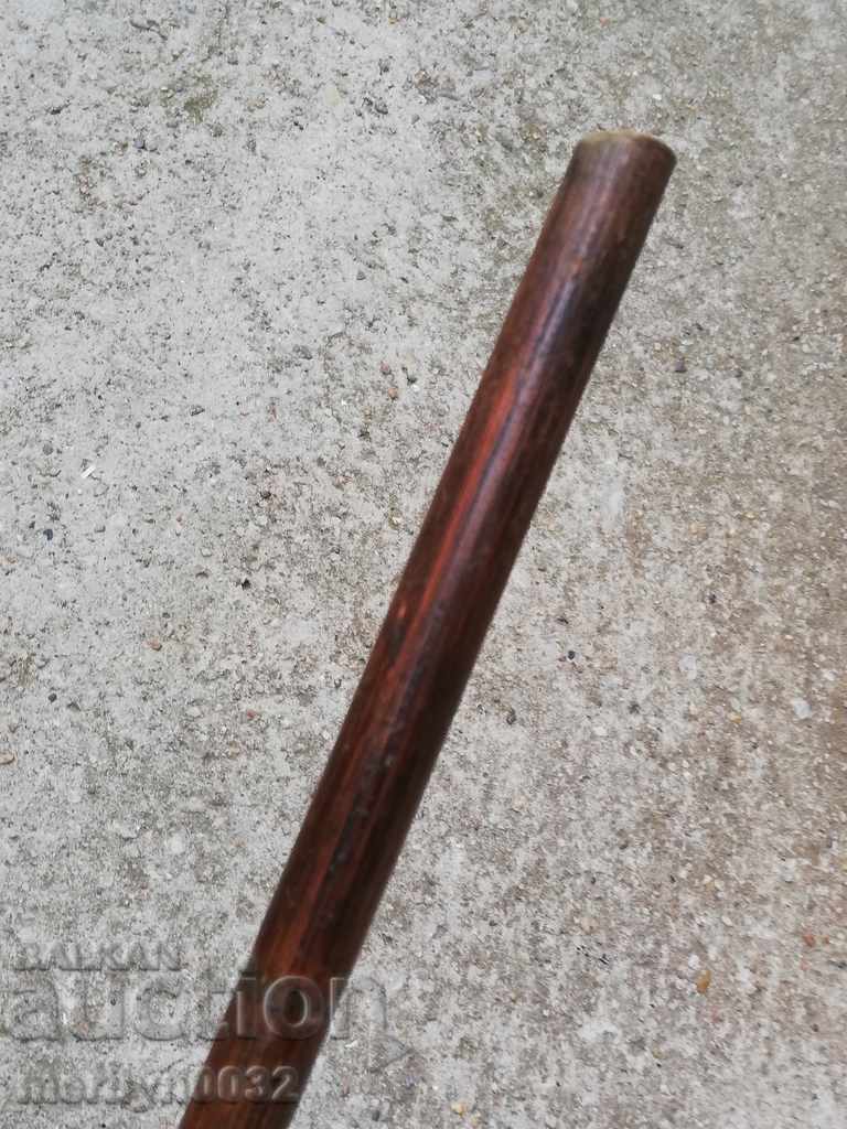 Un baston vechi din feronerie din lemn argintiu. din secolul XX - 7 Un baston vechi din feronerie din lemn argintiu. din secolul XX - 7