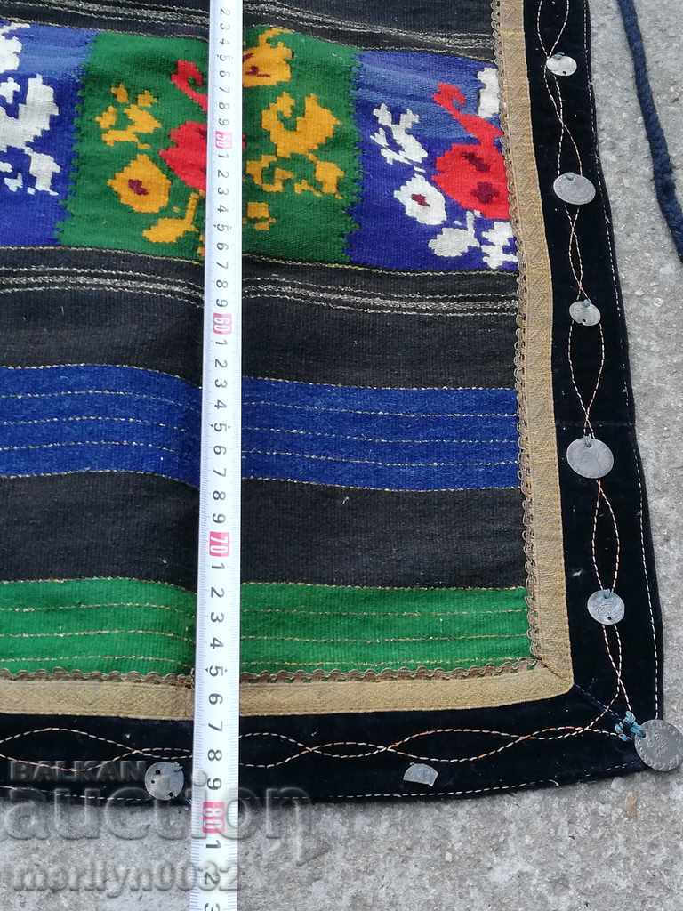 Delivery of Old woven, embroidered and embroidered apron, costume, sukman Delivery of Old woven, embroidered and embroidered apron, costume, sukman