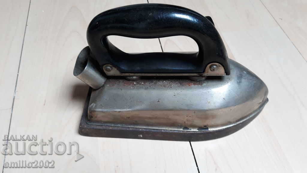 Old social juti with price 9.00 BGN | € 4.60 Old social juti with price 9.00 BGN | € 4.60