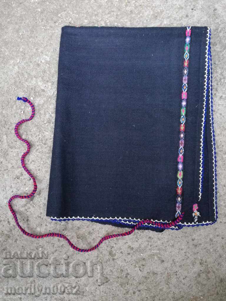 Auction  Old woven, embroidered and embroidered apron, costume, sukman