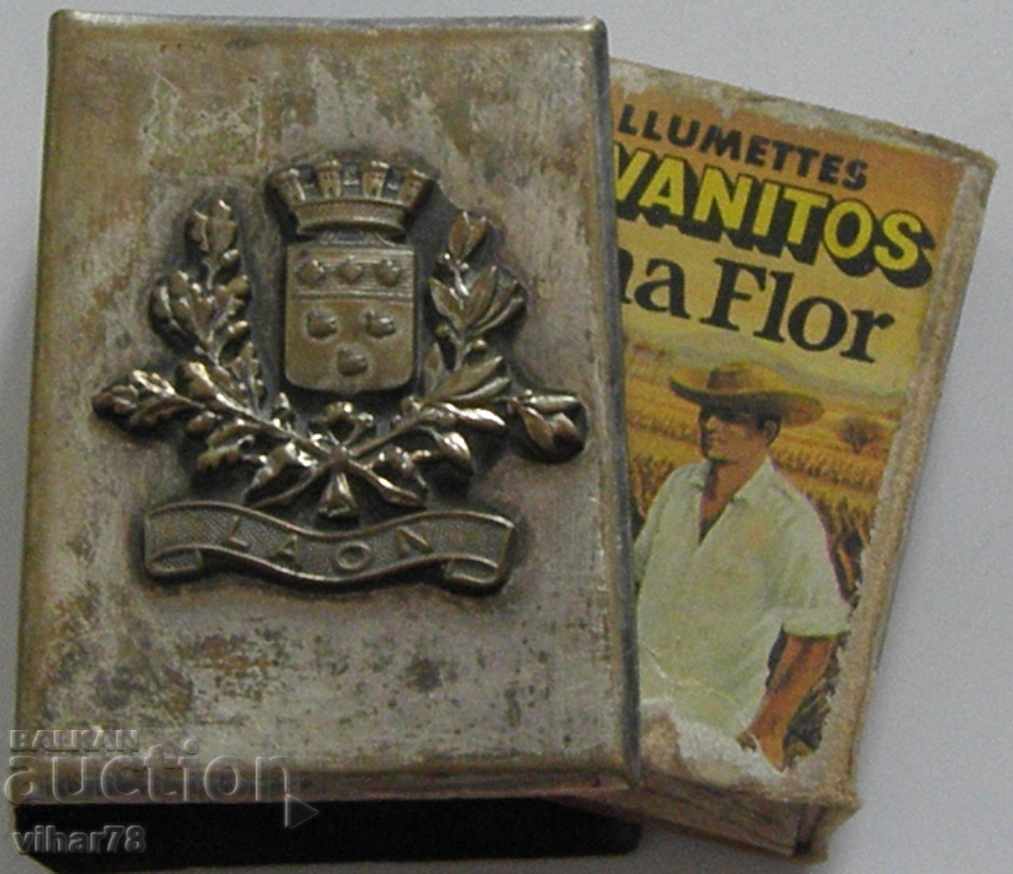 Стара кутийка за кибрит с цена € 22.99 | 44.96 лв.