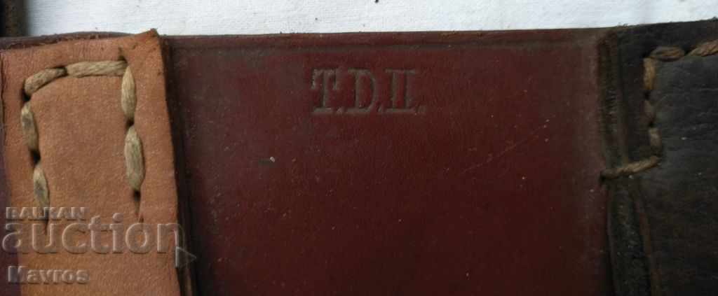 Auction Blades carrier (006) - Germany 1915. Marked. Auction Blades carrier (006) - Germany 1915. Marked.