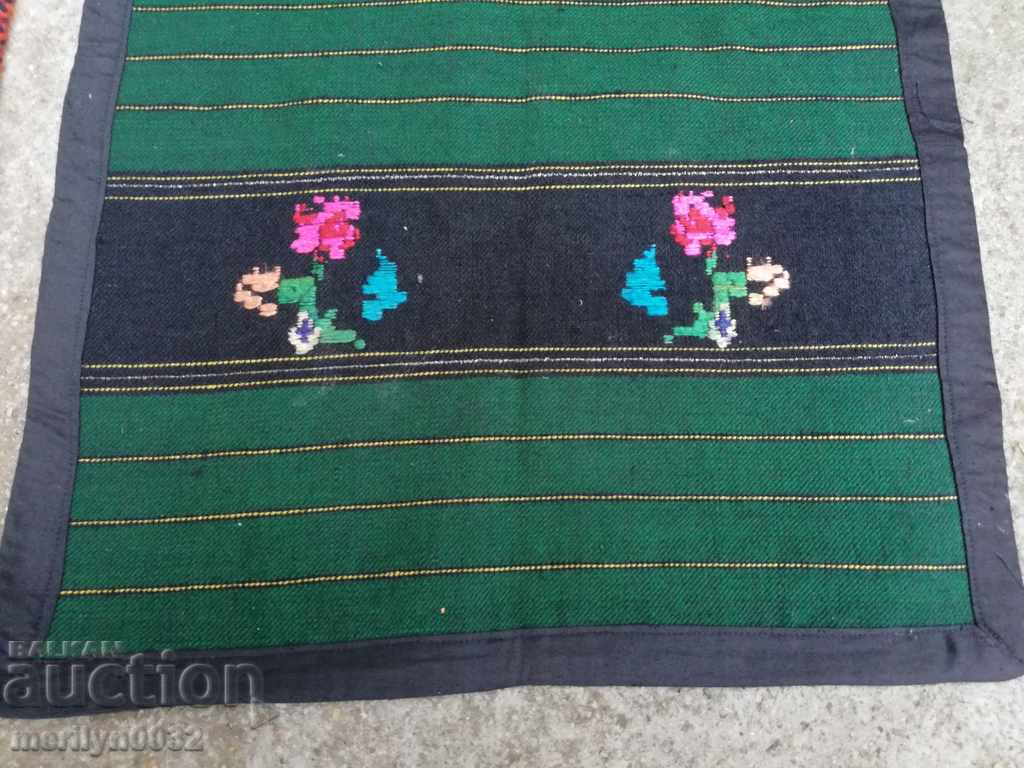 Delivery of Old woven, embroidered and embroidered apron, costume, sukman