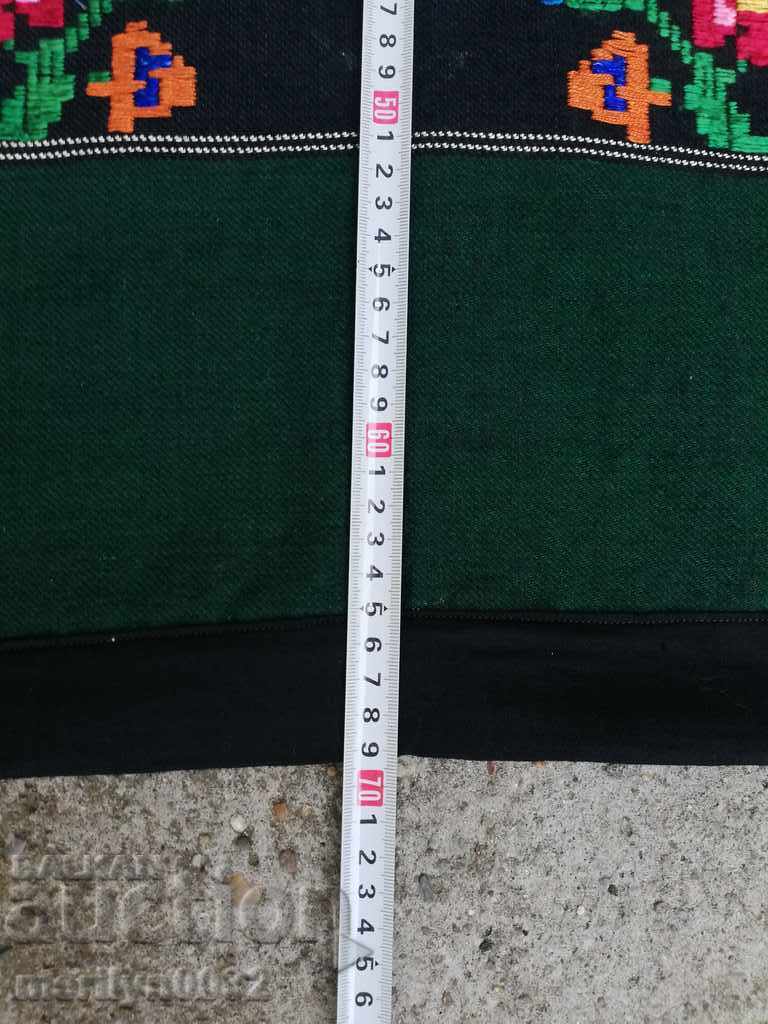 Delivery of Old woven, embroidered and embroidered apron, costume, sukman Delivery of Old woven, embroidered and embroidered apron, costume, sukman