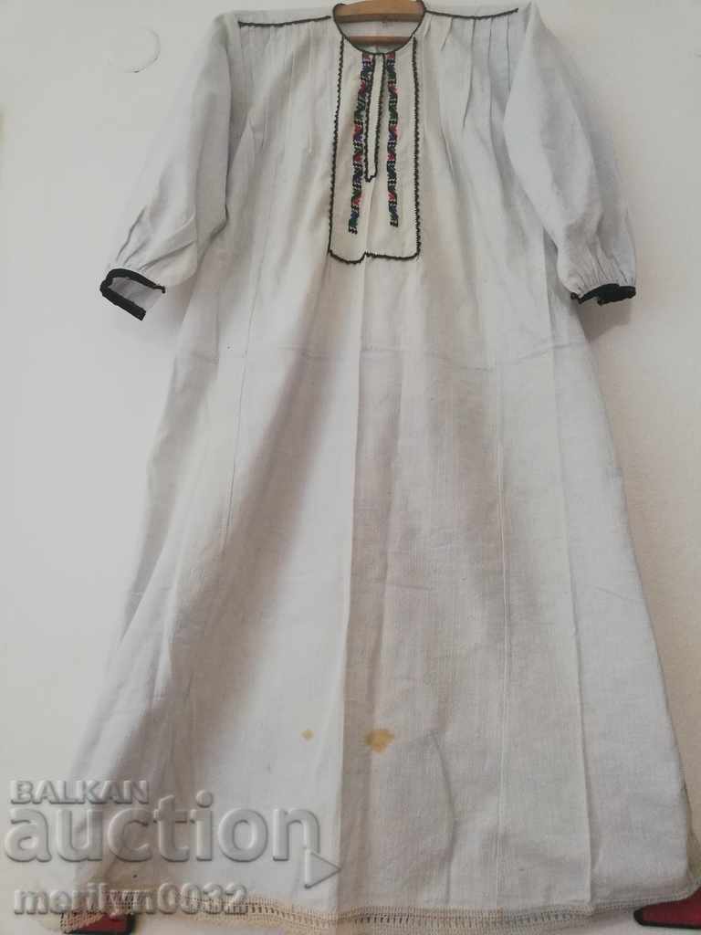 Embroidered shirt wear embroidery lace with price 129.00 BGN | € 65.96