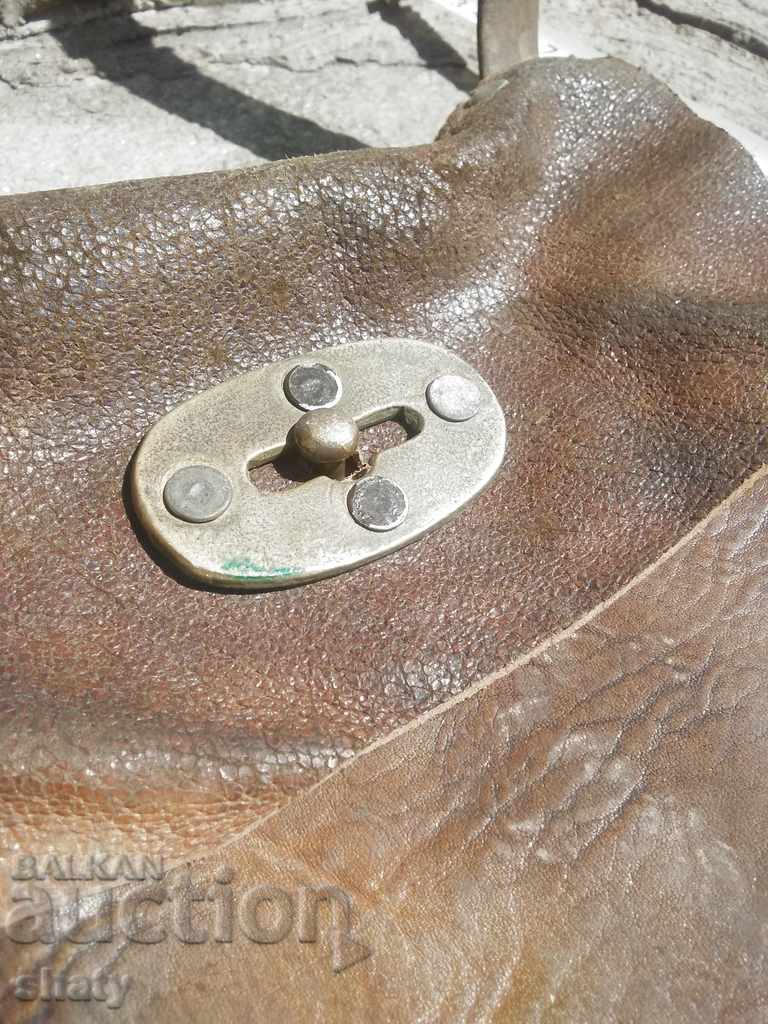 Delivery of Old leather military bag. Delivery of Old leather military bag.