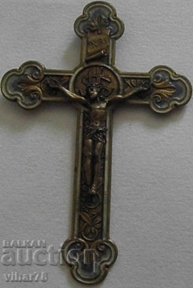 a very beautiful big cross with enamel and its original box with price 449.99 BGN | € 230.08 a very beautiful big cross with enamel and its original box with price 449.99 BGN | € 230.08