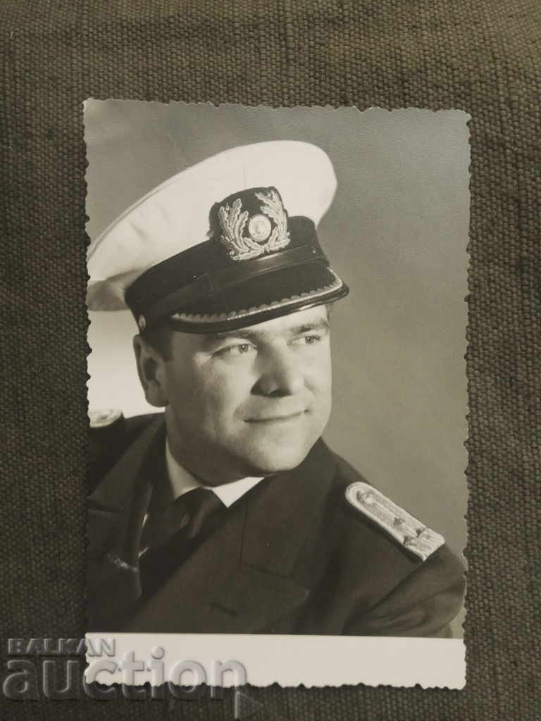 ГДР морски офицер Rostock