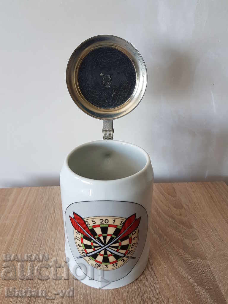 Collectible porcelain mug - 5