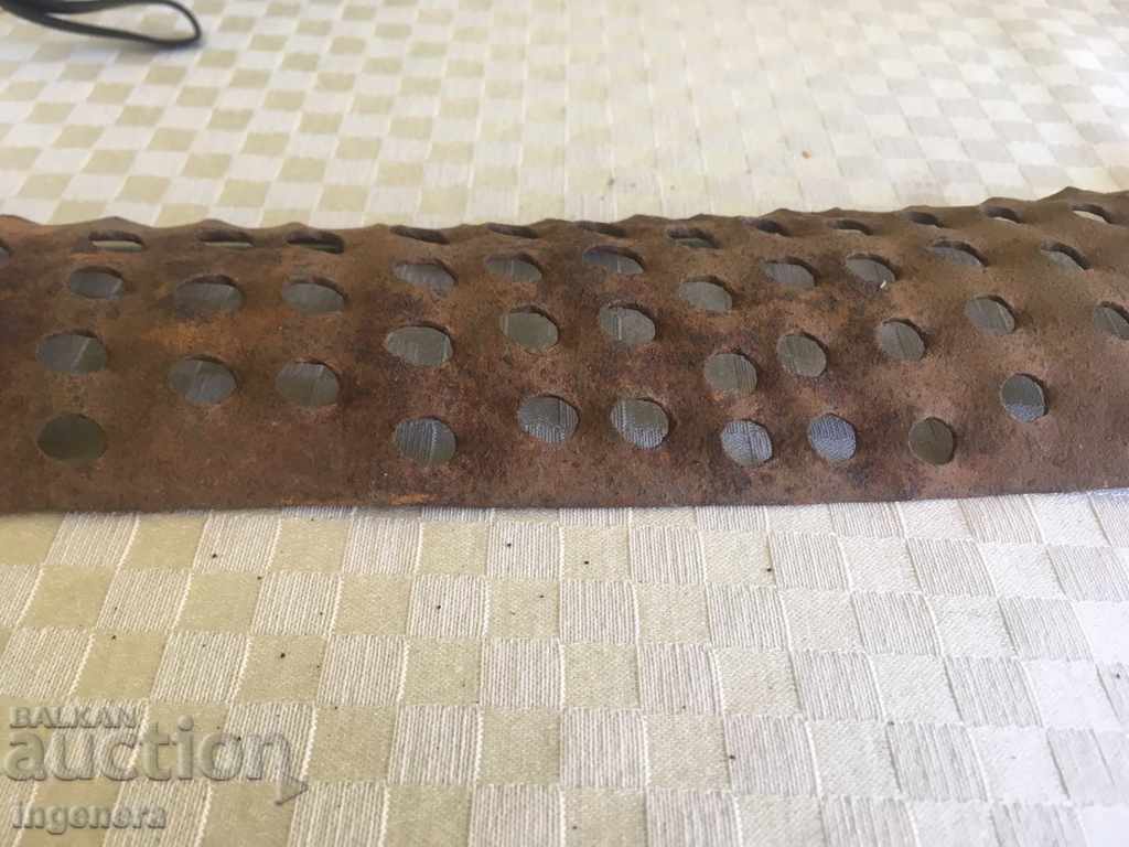 OLD METAL GRATE FOR SOAP GRANTING with price 15.00 BGN | € 7.67 OLD METAL GRATE FOR SOAP GRANTING with price 15.00 BGN | € 7.67