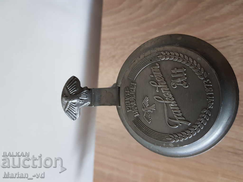 Delivery of Collectible glass mug Delivery of Collectible glass mug