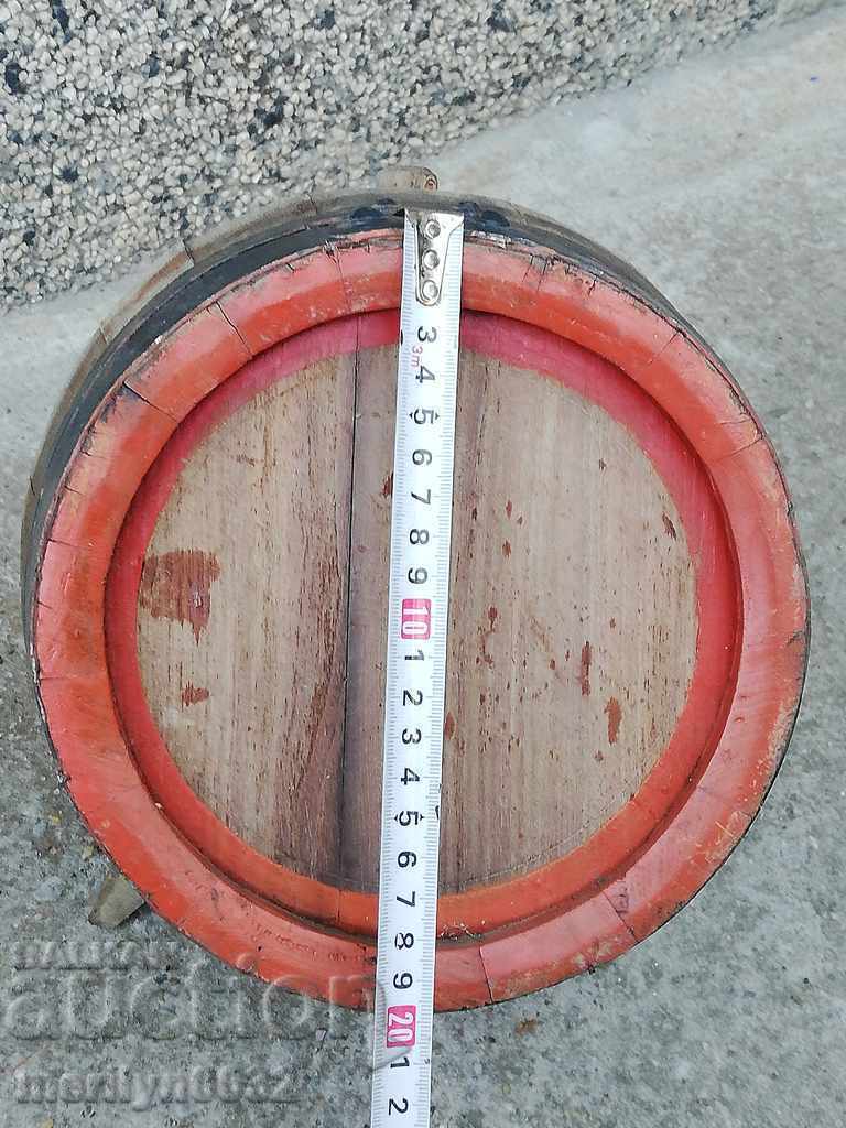 Un borcan, un butoi, un butoi din lemn - 5 Un borcan, un butoi, un butoi din lemn - 5