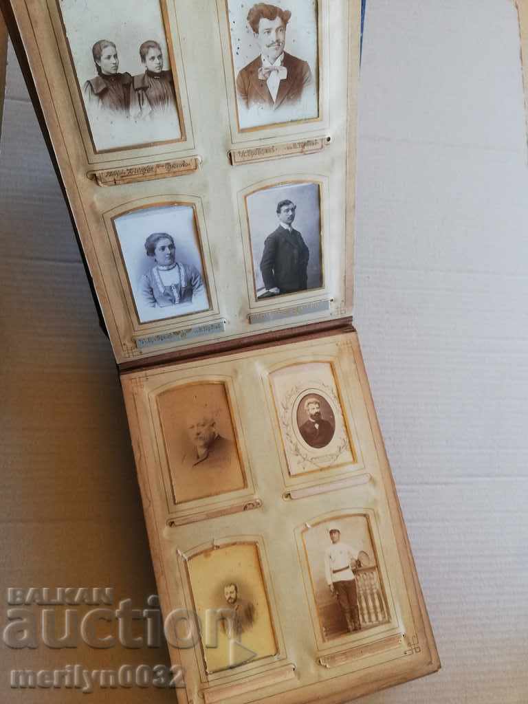 Photo Photo Album with Turnov Turner Onorio Markolesko - 7 Photo Photo Album with Turnov Turner Onorio Markolesko - 7