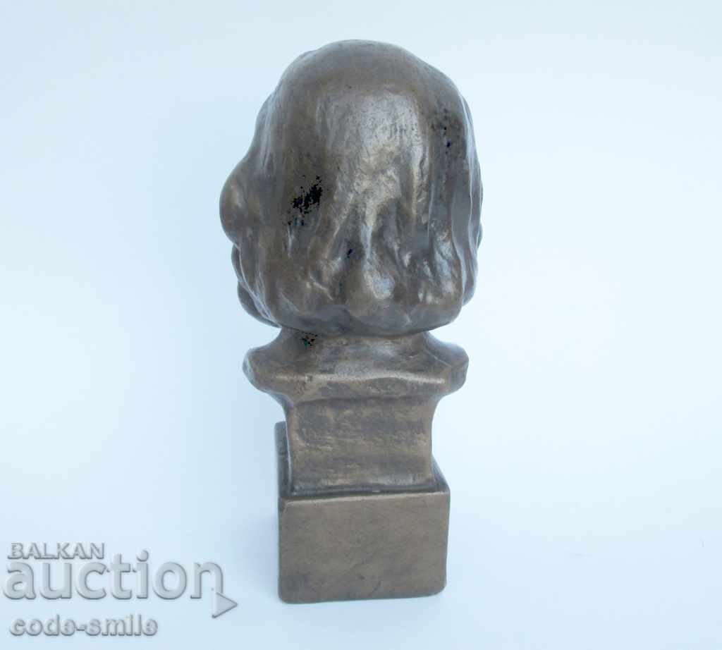 Old figure statuette of bust of Karl Marx - 5