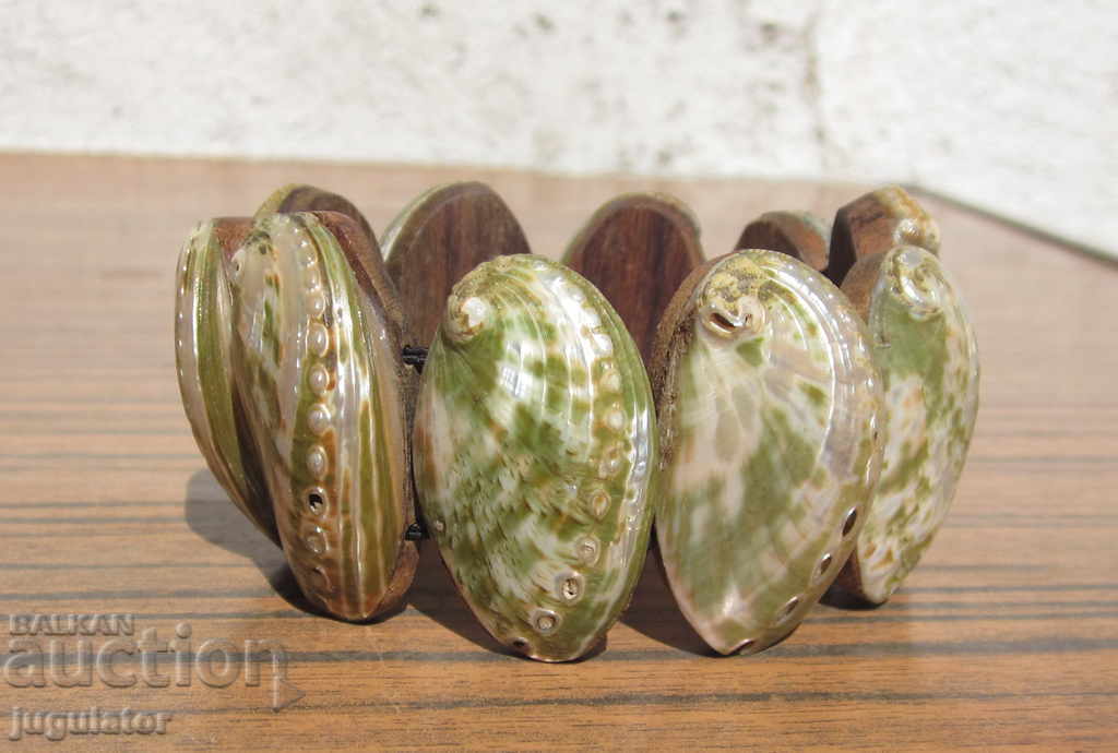 old mother of pearl bracelet made of natural mother-of-pearl with price 15.00 BGN | € 7.67