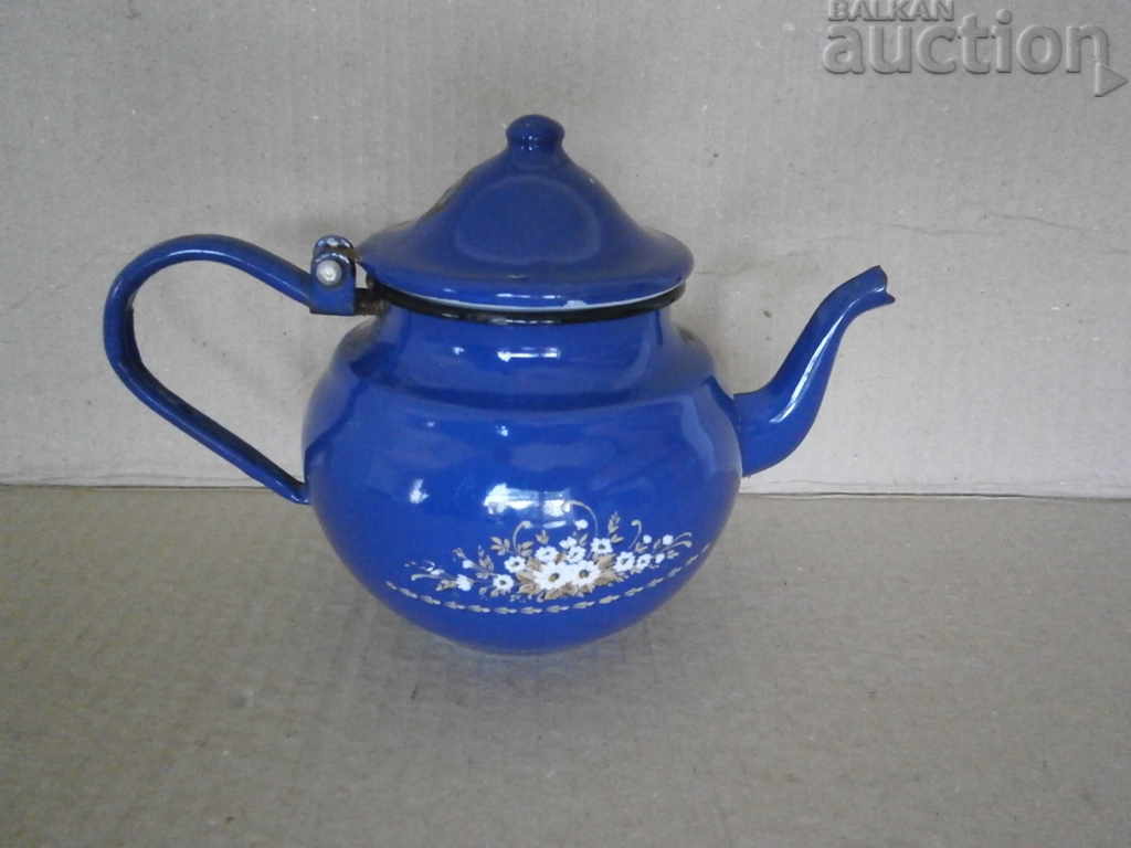 SMALL enameled kettle 60s with price 21.00 BGN | € 10.74 SMALL enameled kettle 60s with price 21.00 BGN | € 10.74