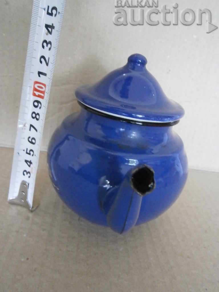 SMALL enameled kettle 60s - 6 SMALL enameled kettle 60s - 6