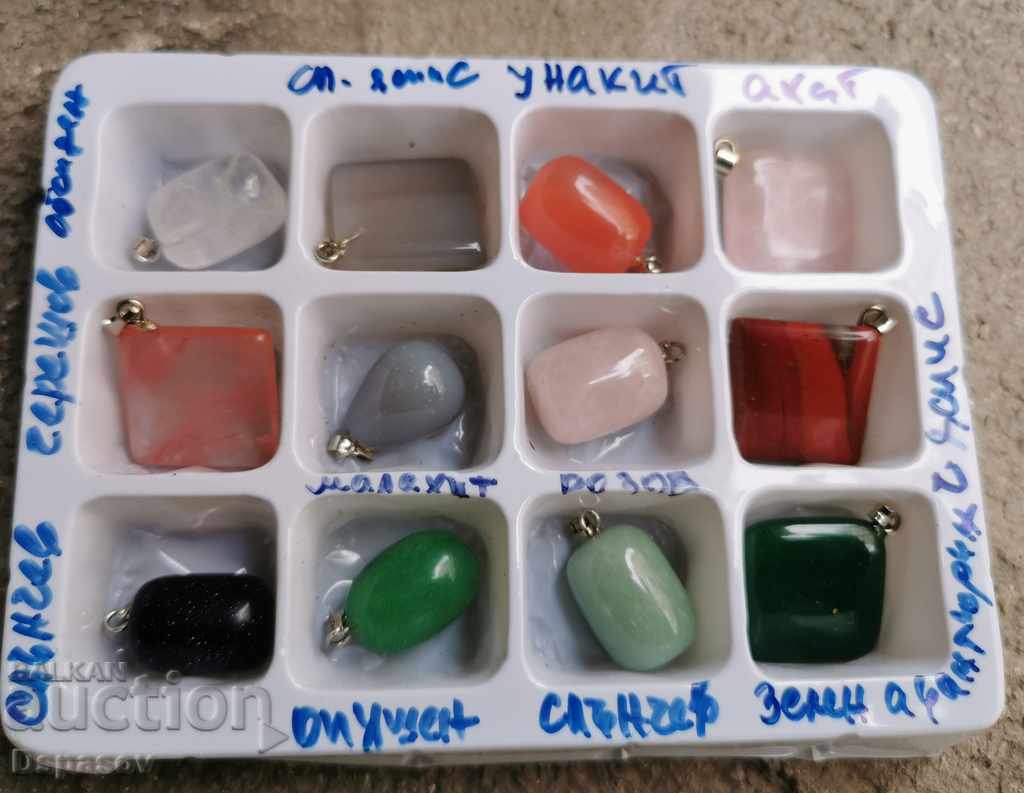 Lot of Natural Cannes Pendant 12 pieces