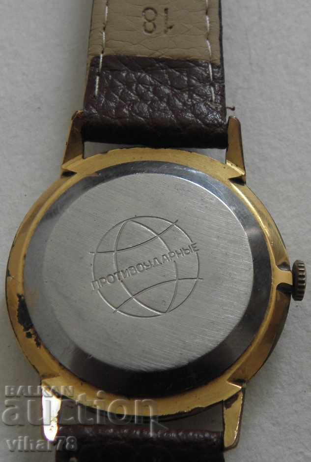 Delivery of MALE HANDMADE CLOTHING CHRISTMAS Delivery of MALE HANDMADE CLOTHING CHRISTMAS