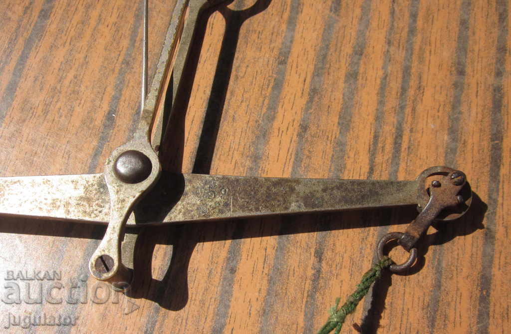 old antique jewelry scale with bony cups - 7 old antique jewelry scale with bony cups - 7